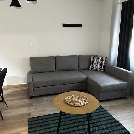 Appartamento Tsimiski